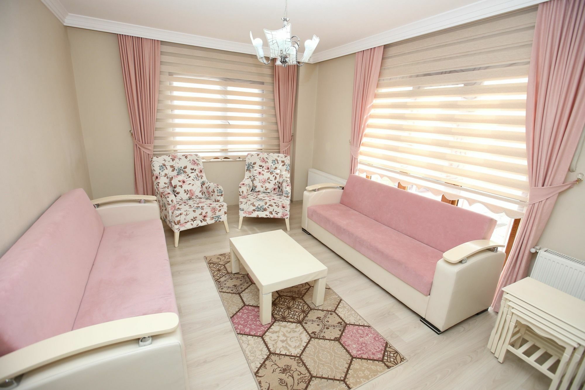 Elmas Apart Hotel Trabzon Eksteriør bilde